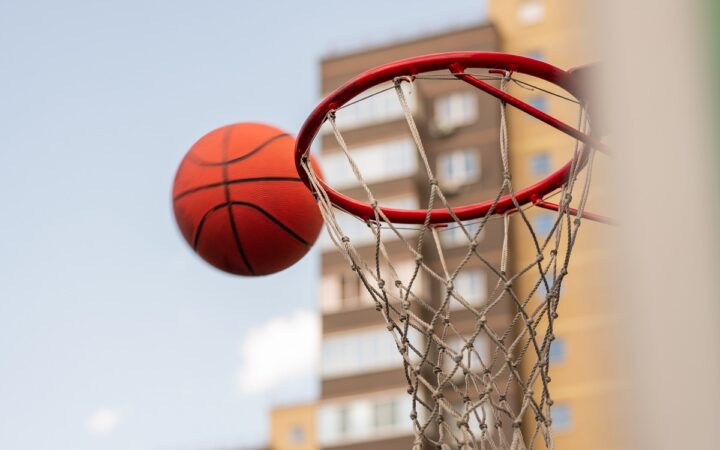 The Rise of Women’s College Sports: Why 2024–25 Is a Turning Point