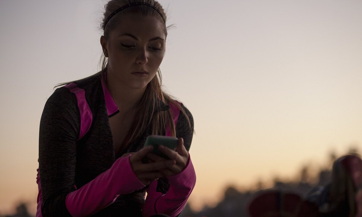 How Athletes Are Notified of New NIL Opportunities