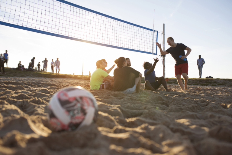 beach volleyball nil