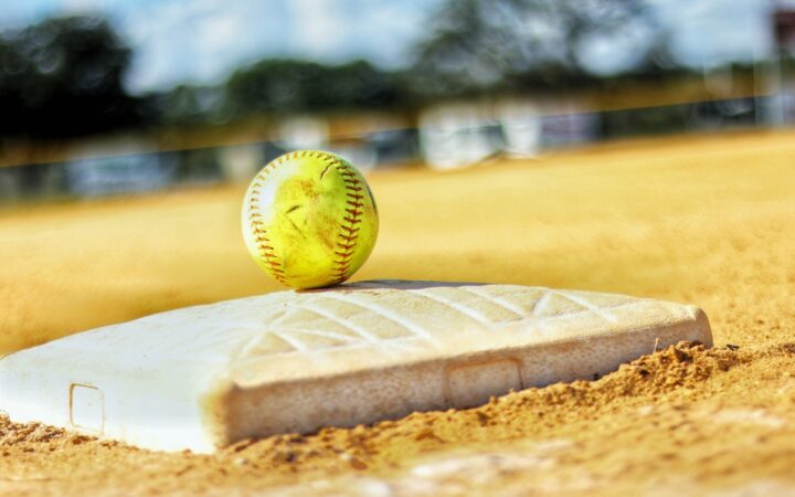 Softball NIL: How Fans Support College Softball Players
