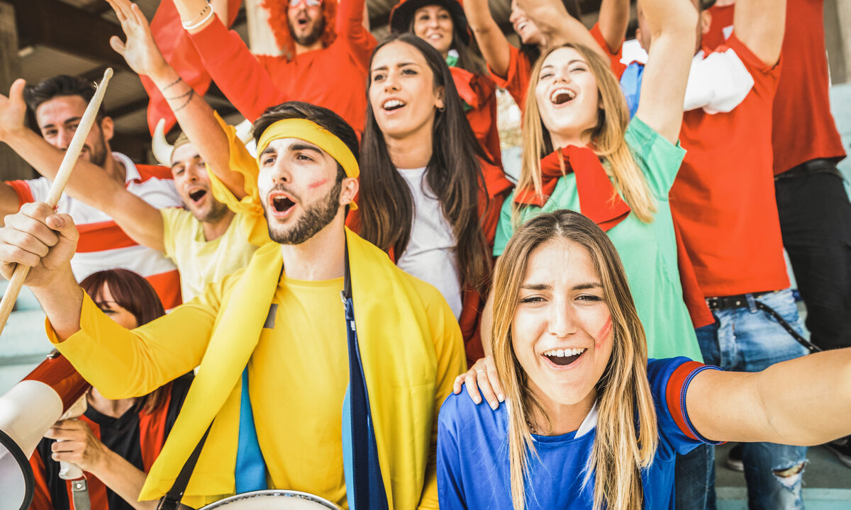 Pac-12 NIL Deals: How Fans Support Pac-12 Athletes