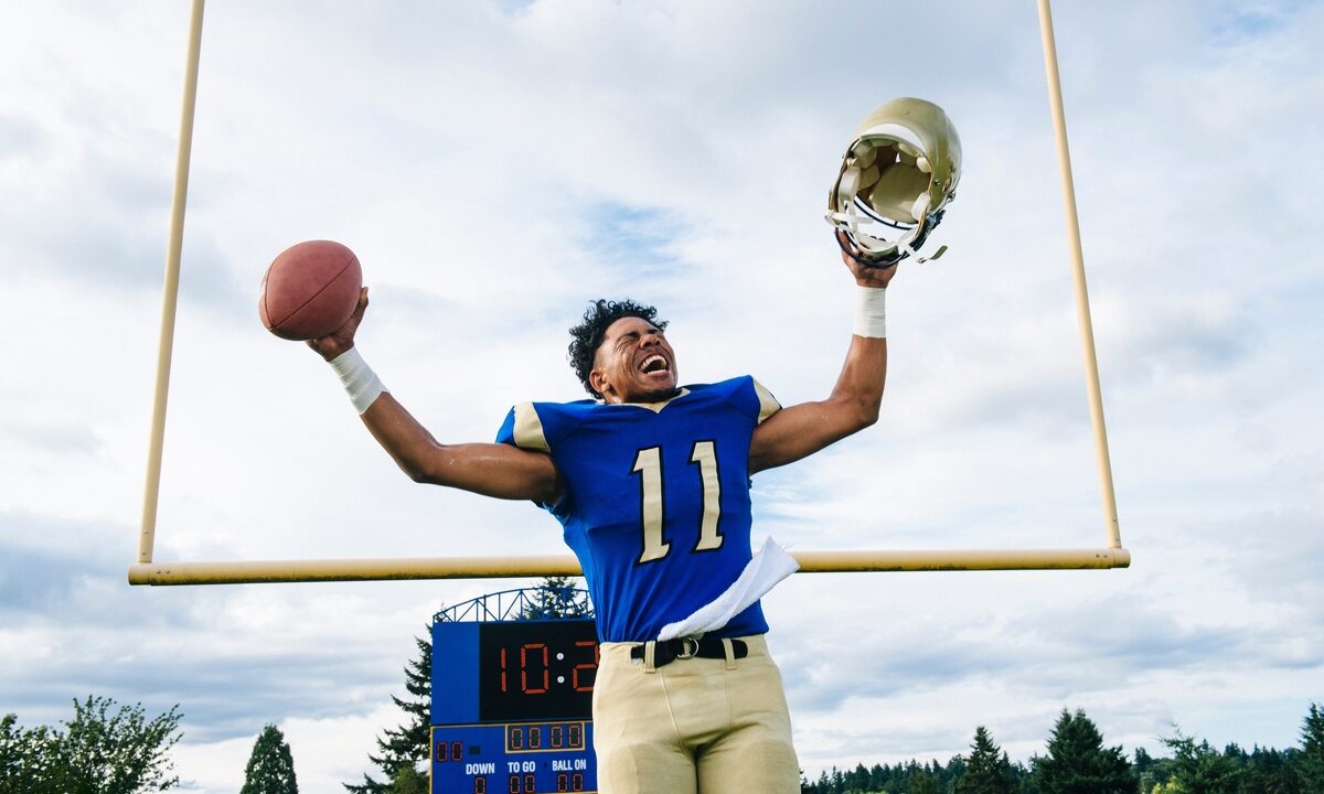 Top Wide Receiver NIL Earners of 2025: The 10 WRs Dominating the Market