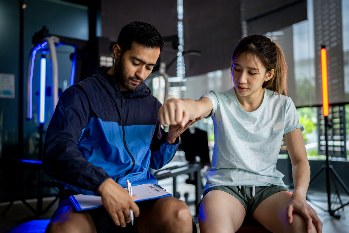 How Colleges Support Athletes Through the Olympic Cycle 6 How Colleges Support Athletes Through the Olympic Cycle