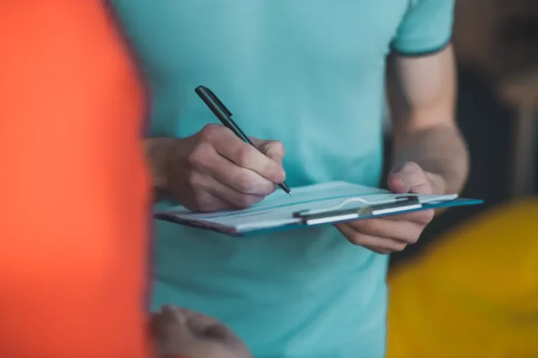 colleges with most nil money