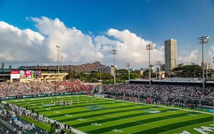 University of Hawaiʻi football NIL deal