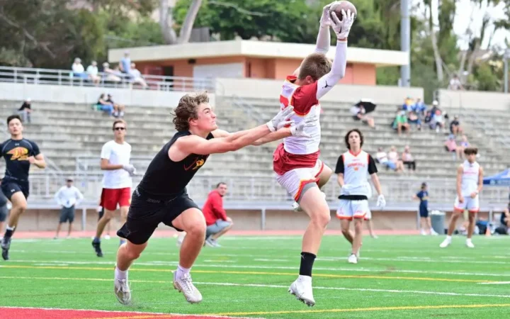 Players at top 7on7 football