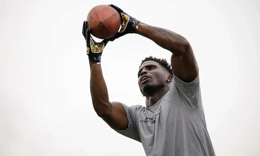 7v7 flag football players