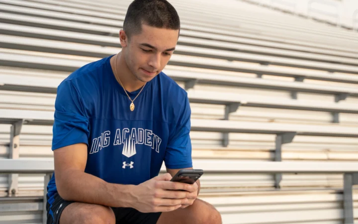 athlete social media earnings