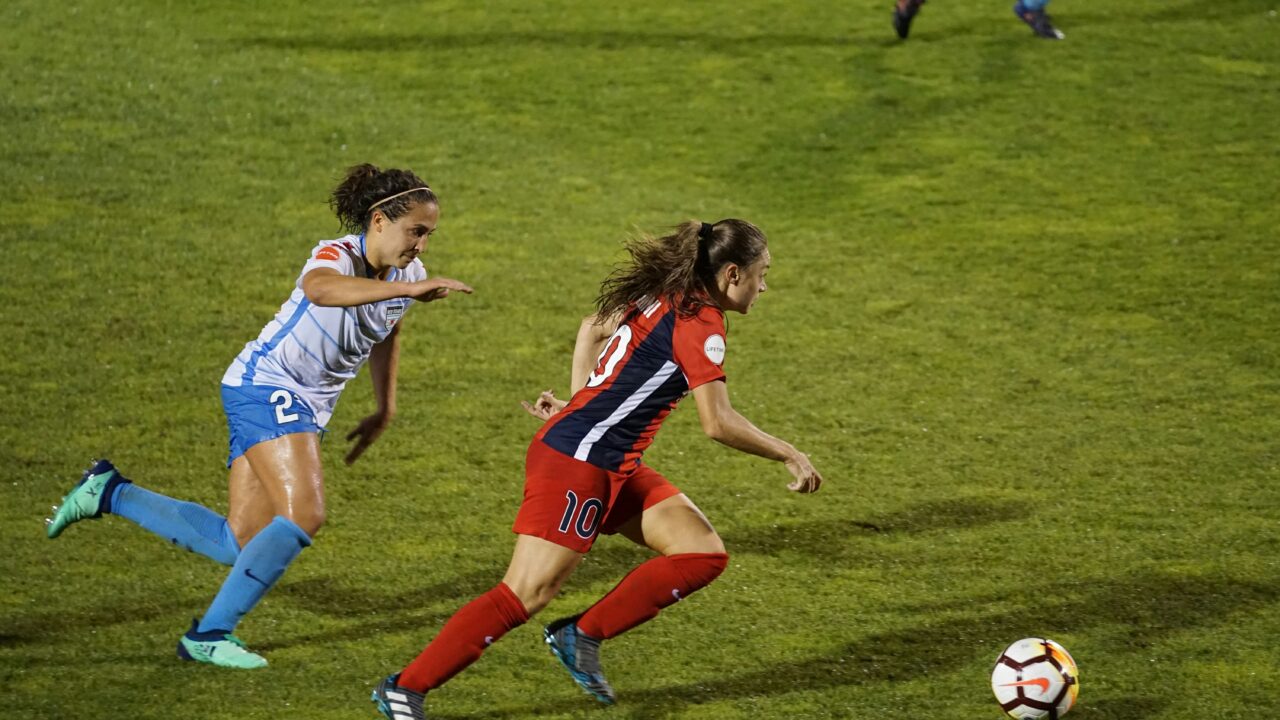 Women’s College Soccer NIL Deals: The Real Landscape and How Players Are Breaking Through