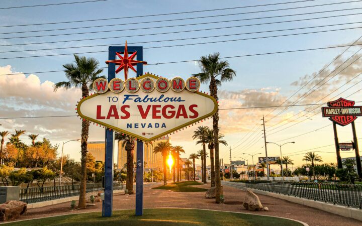 UNLV Rebels Sports: A Las Vegas Fan’s Guide to the Runnin’ Rebels, Football, and Game Day